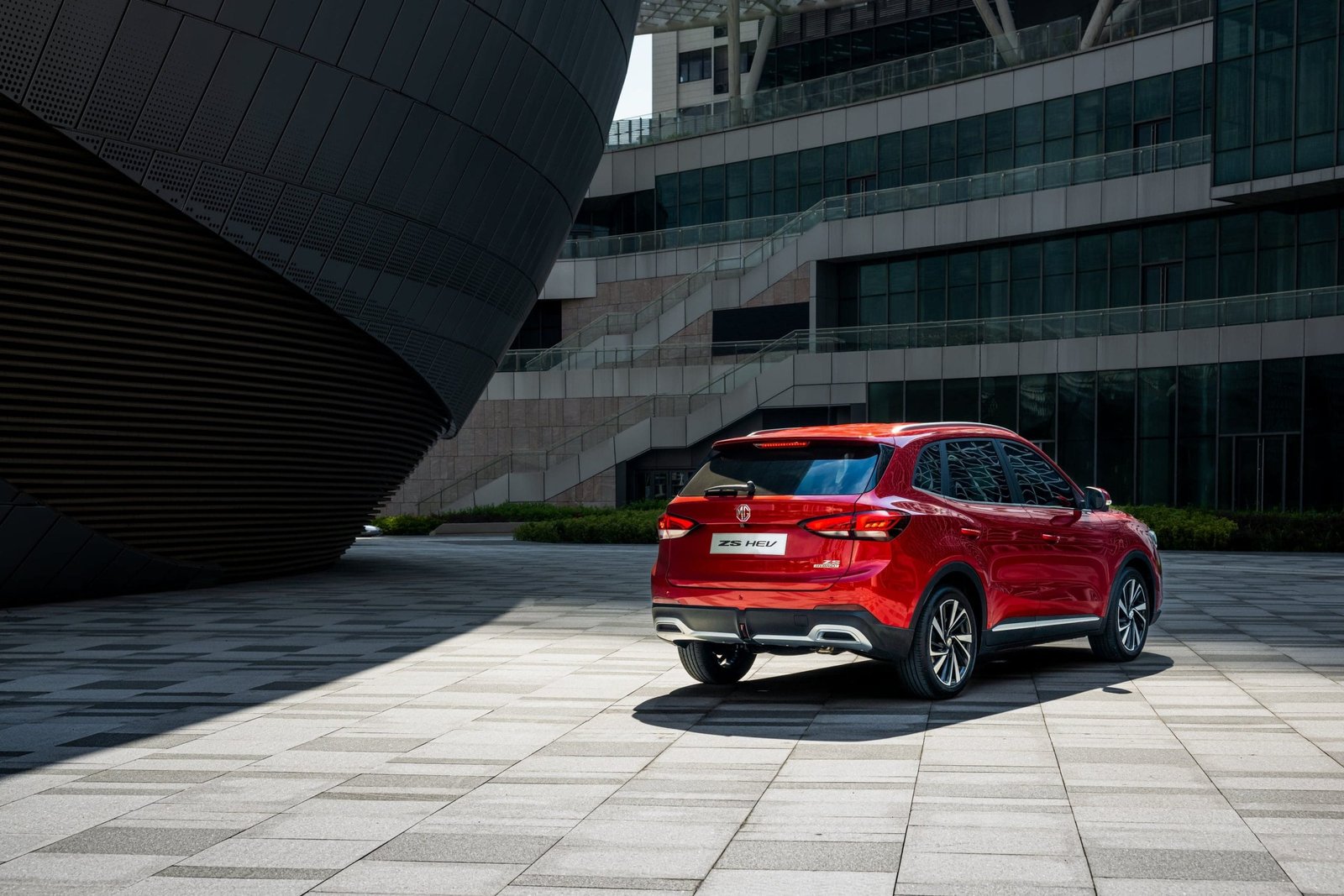 
								MG ZS CVT Hybrid full									